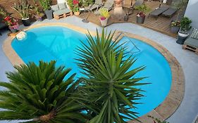 Boutique Hôtel Le Medieval - Parking- Accueil vélo